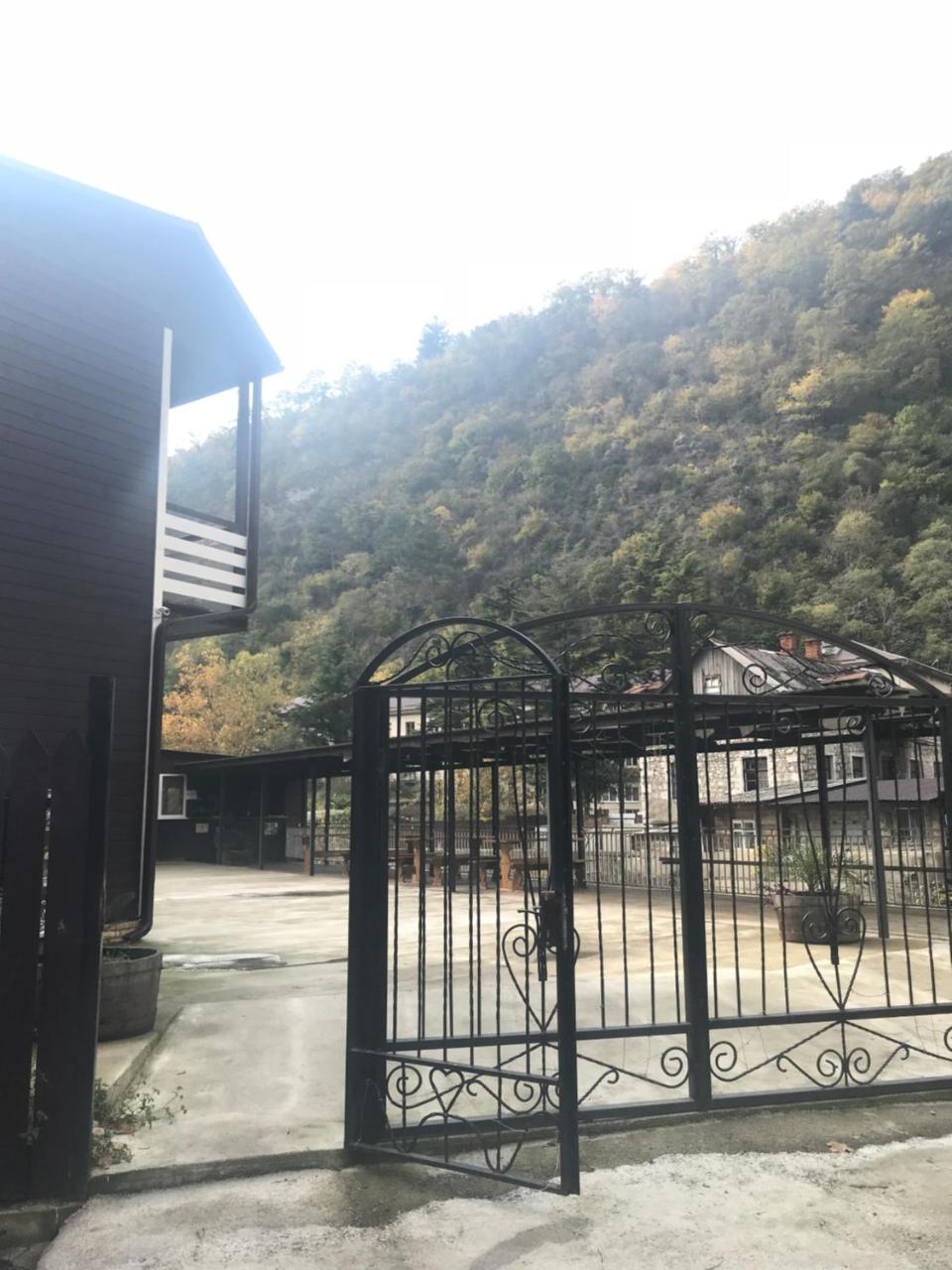 Барнаба Gagra Buitenkant foto
